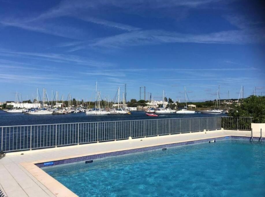 Appartement Avec Balcon, Vue Mer, Piscine, Parking Агд Экстерьер фото